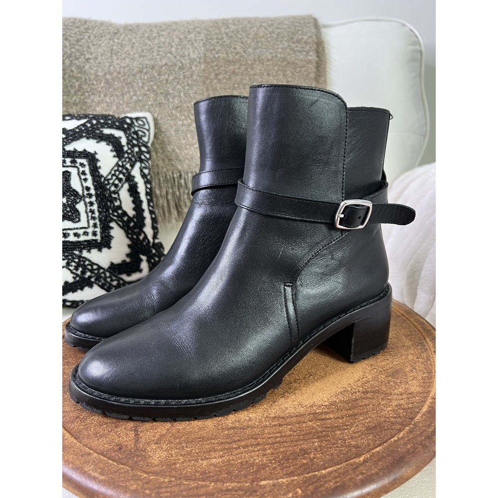 Ann Taylor Womens 6M Black Leather Ankle Boots Buckle Strap Block Heel Moto